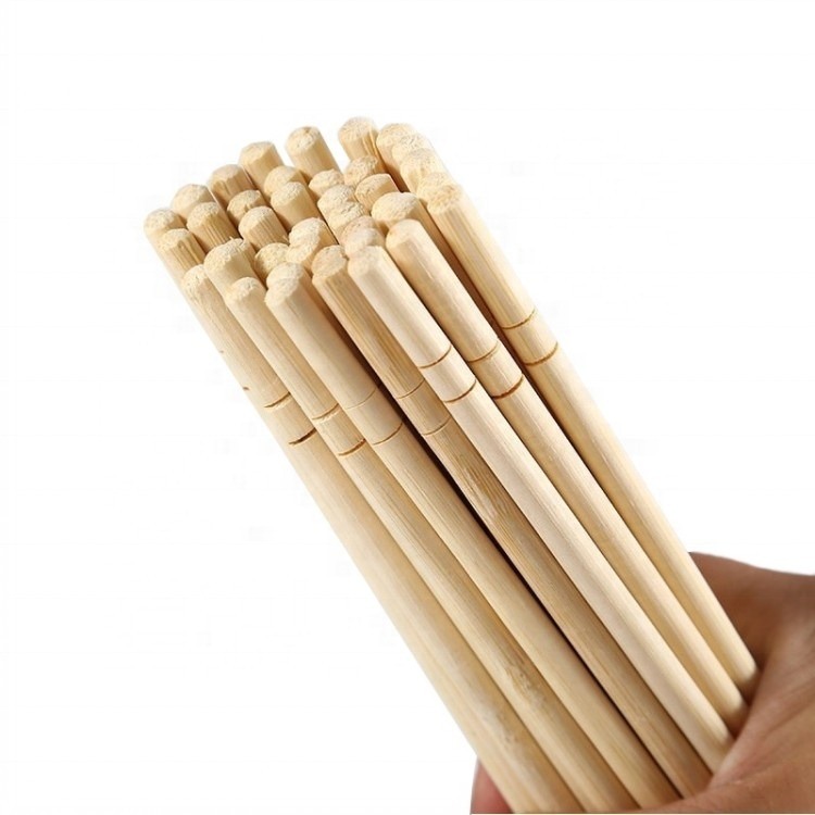Disposable Bamboo Chopsticks 100prs/bag with 4.0-5.0mm Thickness and 180-230mm Length for Eco-Friendly Dining